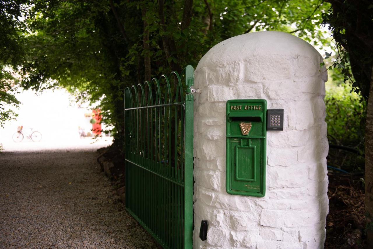 Keenaghan Cottage Белийк Екстериор снимка
