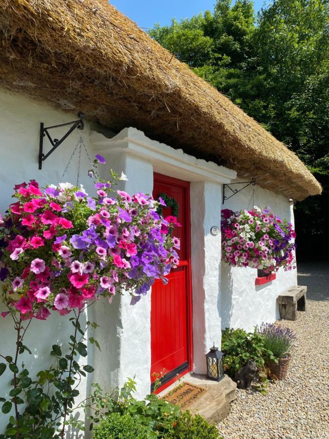 Keenaghan Cottage Белийк Екстериор снимка