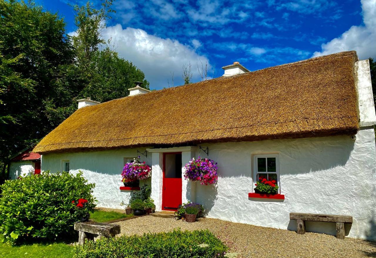 Keenaghan Cottage Белийк Екстериор снимка